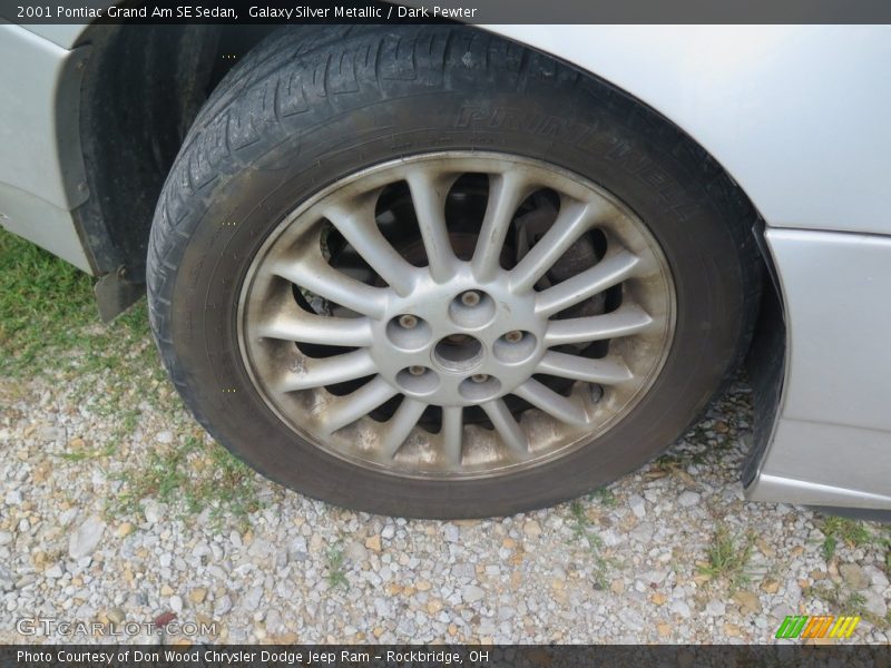 Galaxy Silver Metallic / Dark Pewter 2001 Pontiac Grand Am SE Sedan