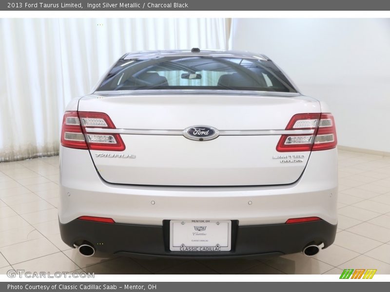 Ingot Silver Metallic / Charcoal Black 2013 Ford Taurus Limited