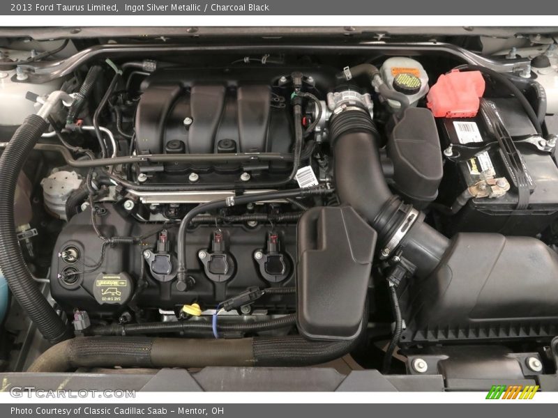 Ingot Silver Metallic / Charcoal Black 2013 Ford Taurus Limited