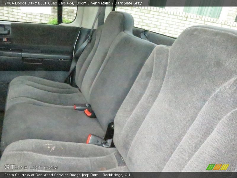 Bright Silver Metallic / Dark Slate Gray 2004 Dodge Dakota SLT Quad Cab 4x4