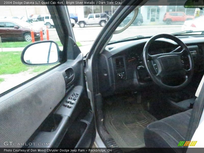 Bright Silver Metallic / Dark Slate Gray 2004 Dodge Dakota SLT Quad Cab 4x4