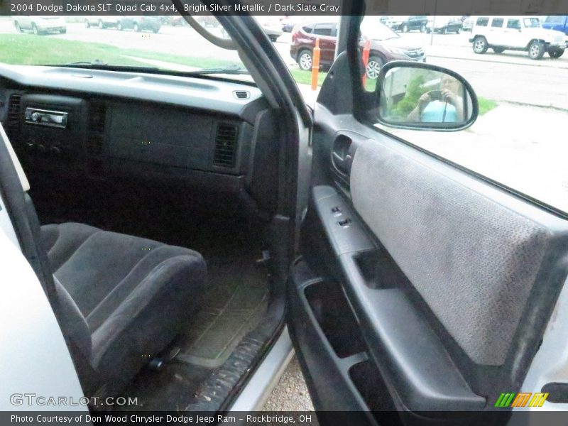 Bright Silver Metallic / Dark Slate Gray 2004 Dodge Dakota SLT Quad Cab 4x4