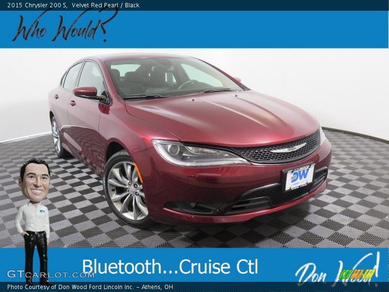 Velvet Red Pearl / Black 2015 Chrysler 200 S