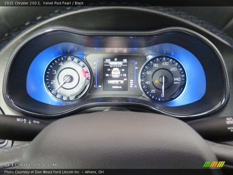 Velvet Red Pearl / Black 2015 Chrysler 200 S