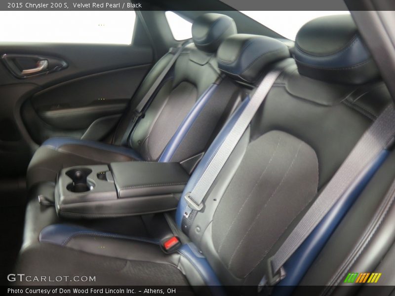Velvet Red Pearl / Black 2015 Chrysler 200 S
