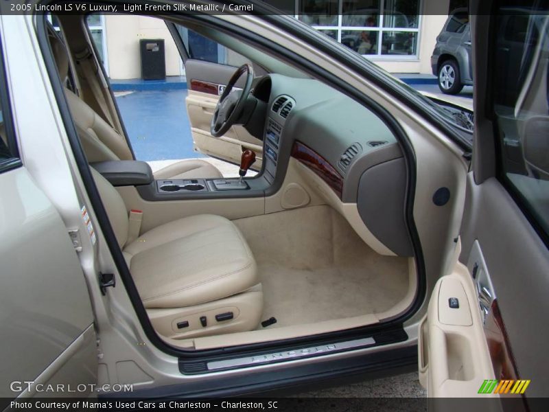 Light French Silk Metallic / Camel 2005 Lincoln LS V6 Luxury