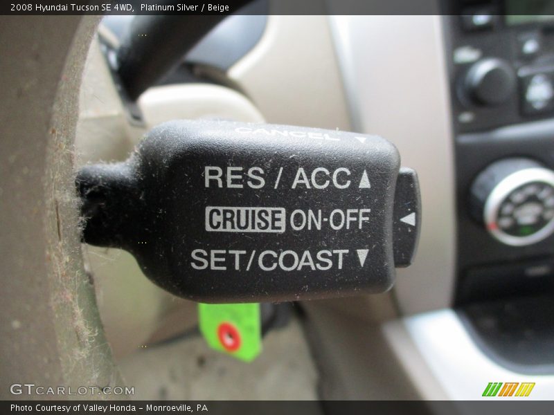 Platinum Silver / Beige 2008 Hyundai Tucson SE 4WD