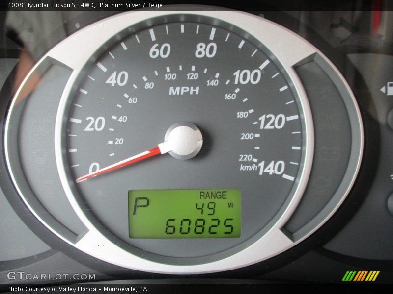 Platinum Silver / Beige 2008 Hyundai Tucson SE 4WD