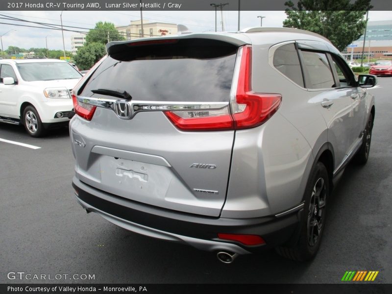 Lunar Silver Metallic / Gray 2017 Honda CR-V Touring AWD