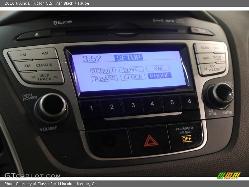 Ash Black / Taupe 2010 Hyundai Tucson GLS