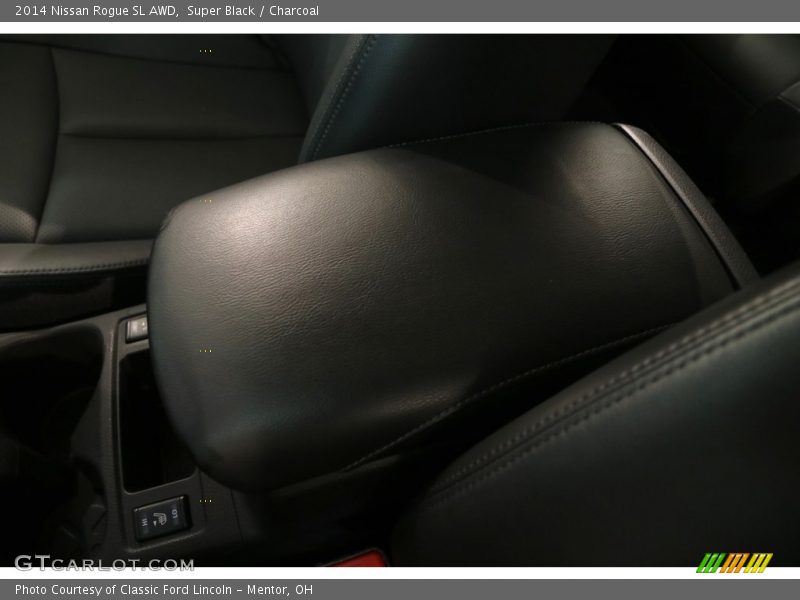 Super Black / Charcoal 2014 Nissan Rogue SL AWD