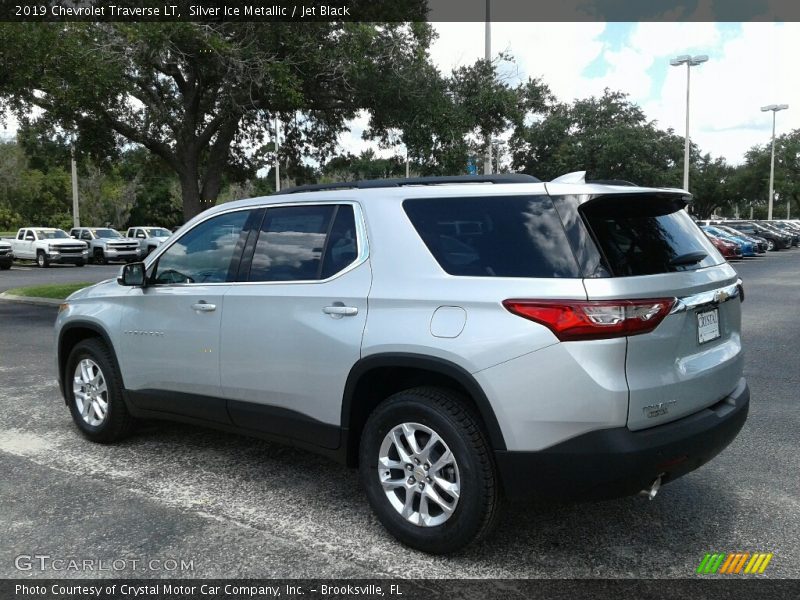 Silver Ice Metallic / Jet Black 2019 Chevrolet Traverse LT