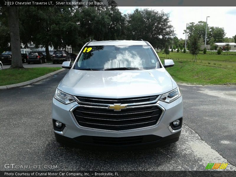 Silver Ice Metallic / Jet Black 2019 Chevrolet Traverse LT