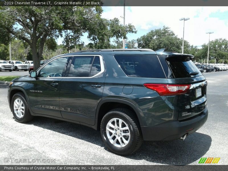 Graphite Metallic / Jet Black 2019 Chevrolet Traverse LT