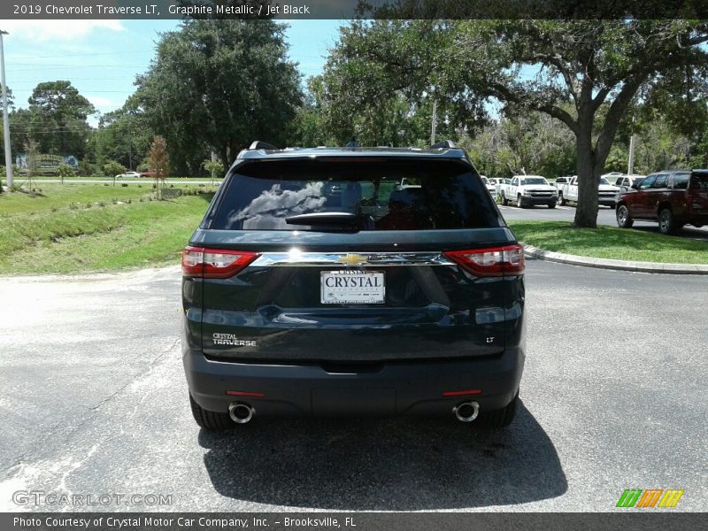 Graphite Metallic / Jet Black 2019 Chevrolet Traverse LT