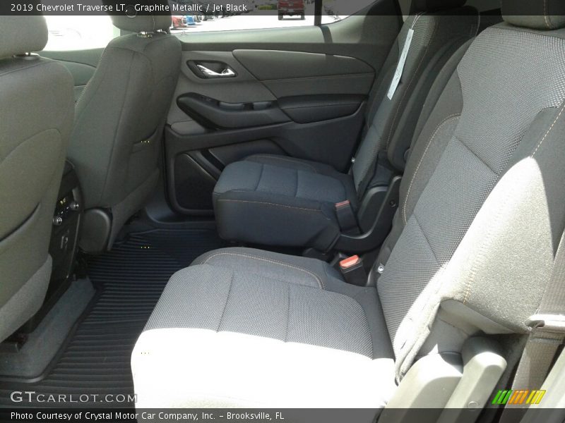 Graphite Metallic / Jet Black 2019 Chevrolet Traverse LT