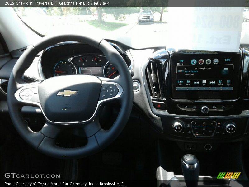 Graphite Metallic / Jet Black 2019 Chevrolet Traverse LT