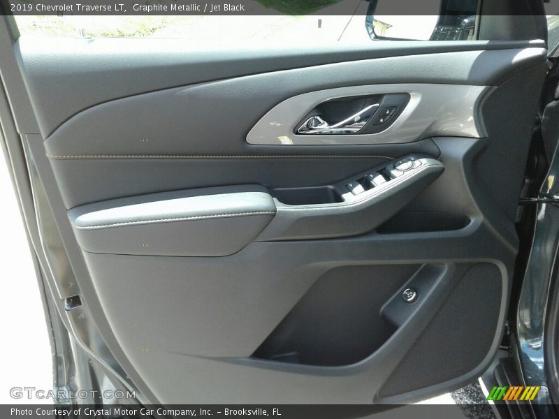 Graphite Metallic / Jet Black 2019 Chevrolet Traverse LT