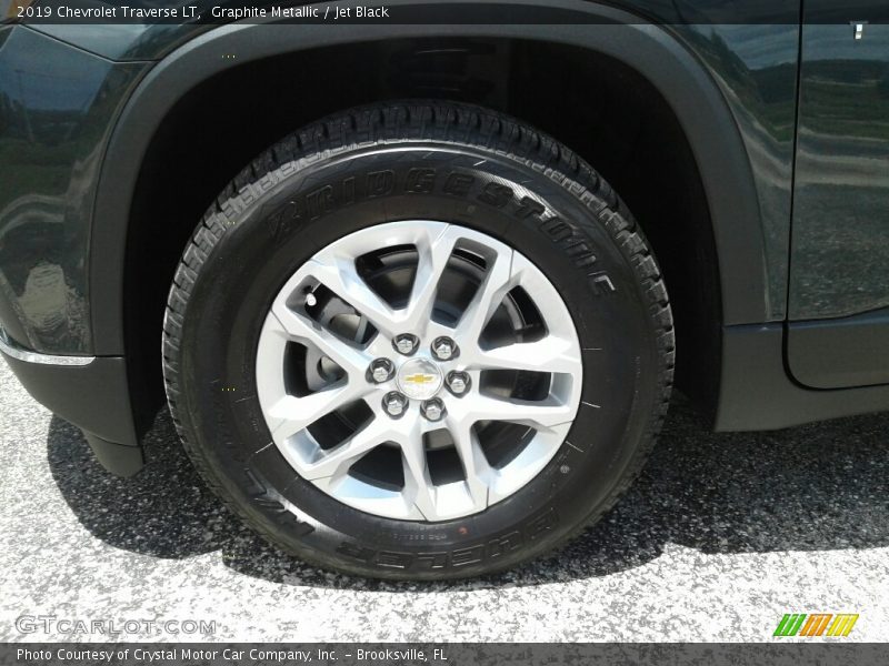 Graphite Metallic / Jet Black 2019 Chevrolet Traverse LT