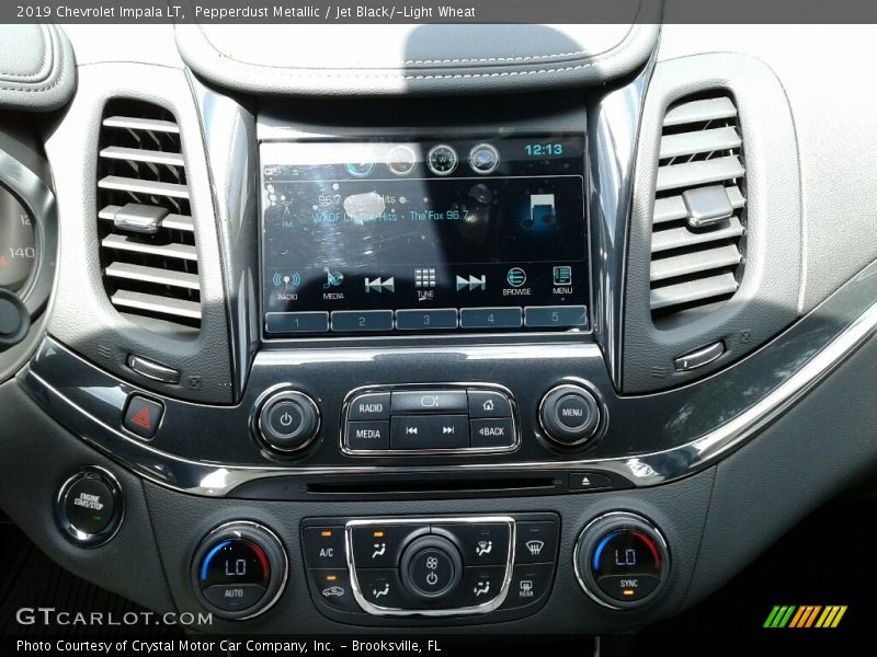 Pepperdust Metallic / Jet Black/­Light Wheat 2019 Chevrolet Impala LT