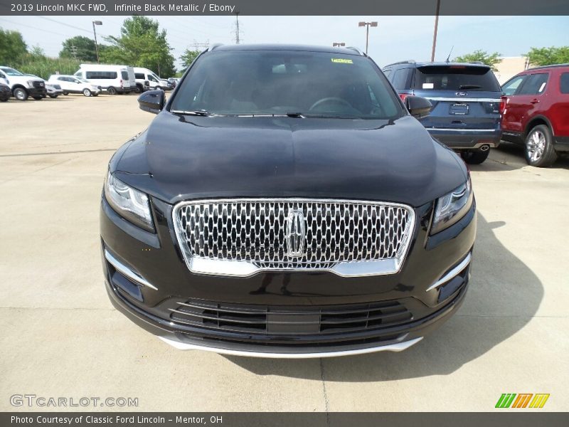 Infinite Black Metallic / Ebony 2019 Lincoln MKC FWD