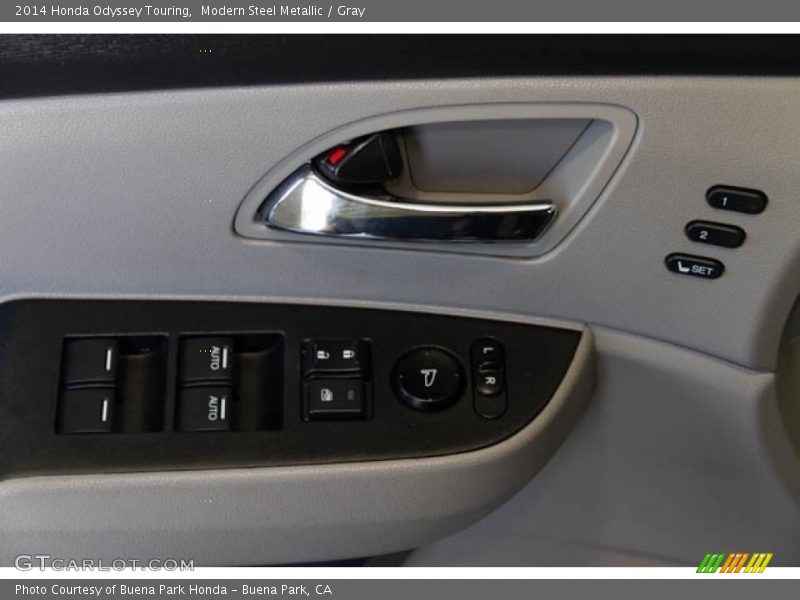 Modern Steel Metallic / Gray 2014 Honda Odyssey Touring