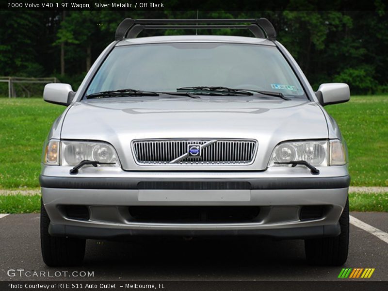 Silver Metallic / Off Black 2000 Volvo V40 1.9T Wagon