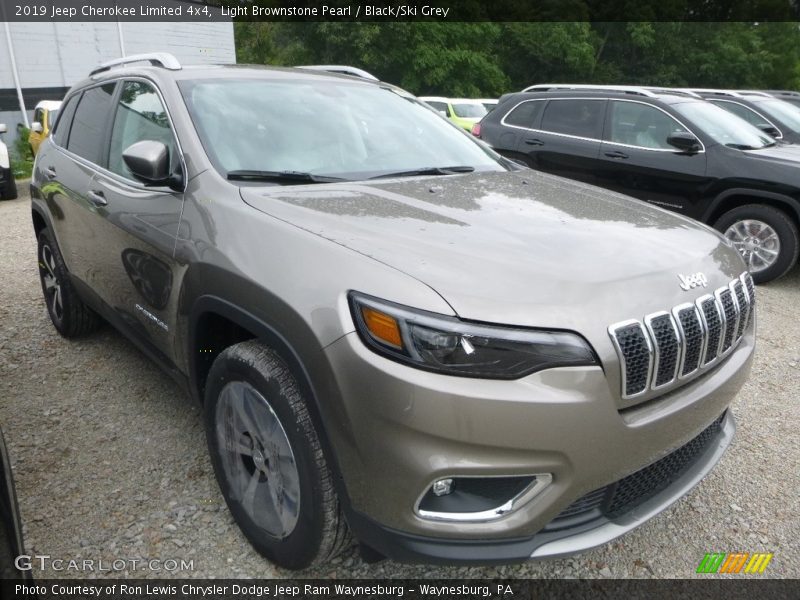 Light Brownstone Pearl / Black/Ski Grey 2019 Jeep Cherokee Limited 4x4