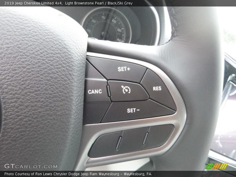 Light Brownstone Pearl / Black/Ski Grey 2019 Jeep Cherokee Limited 4x4