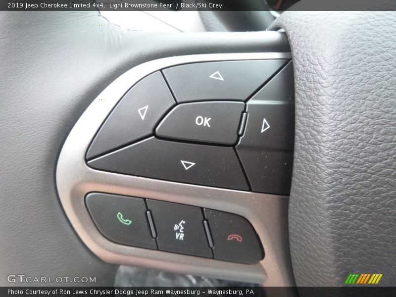 Light Brownstone Pearl / Black/Ski Grey 2019 Jeep Cherokee Limited 4x4