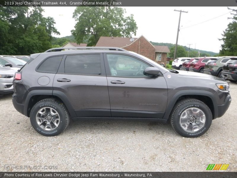 Granite Crystal Metallic / Black 2019 Jeep Cherokee Trailhawk 4x4