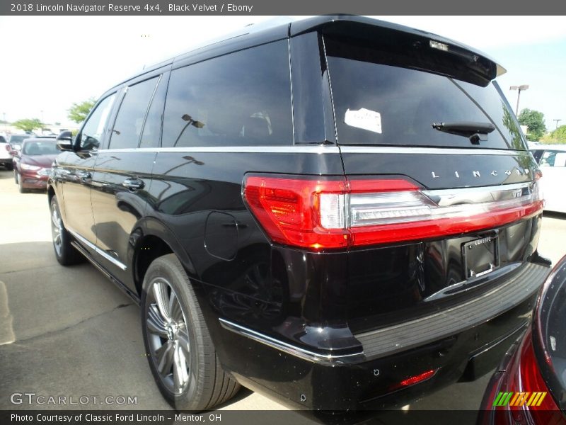 Black Velvet / Ebony 2018 Lincoln Navigator Reserve 4x4