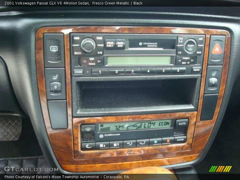 Fresco Green Metallic / Black 2001 Volkswagen Passat GLX V6 4Motion Sedan