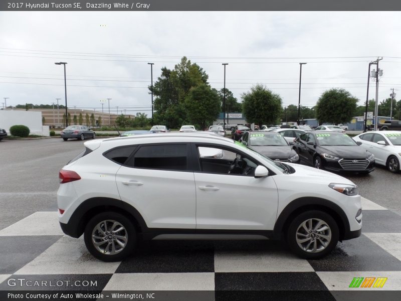 Dazzling White / Gray 2017 Hyundai Tucson SE
