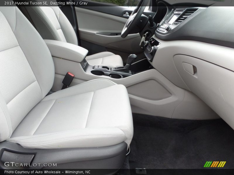Dazzling White / Gray 2017 Hyundai Tucson SE