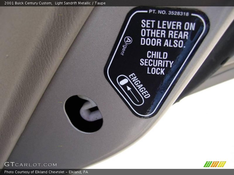 Light Sandrift Metallic / Taupe 2001 Buick Century Custom