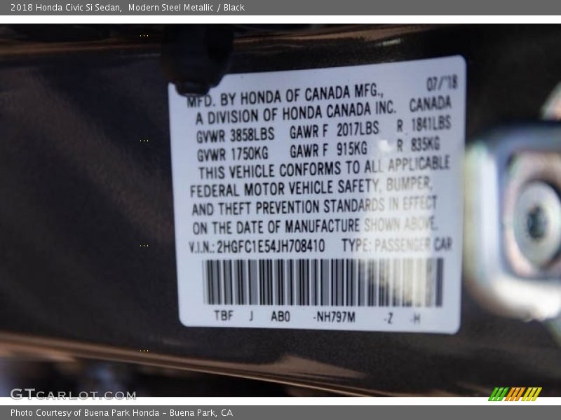 Modern Steel Metallic / Black 2018 Honda Civic Si Sedan