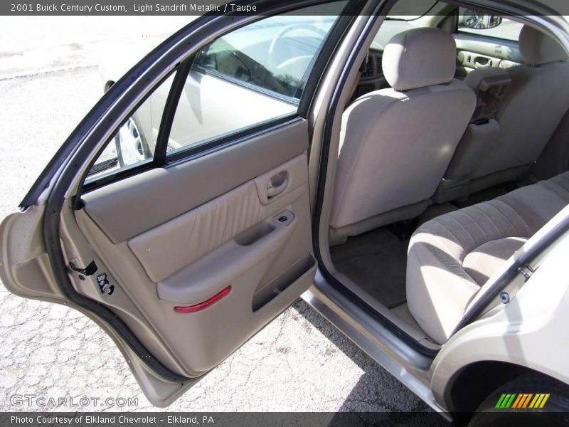 Light Sandrift Metallic / Taupe 2001 Buick Century Custom