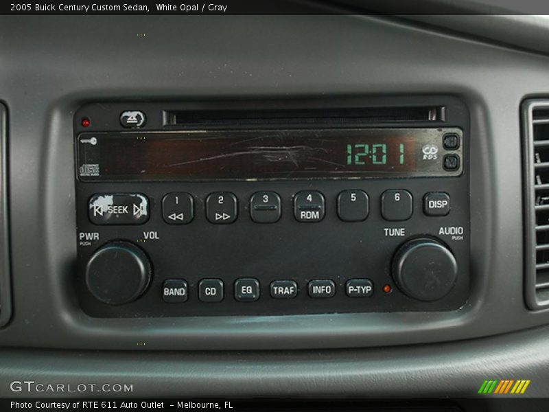White Opal / Gray 2005 Buick Century Custom Sedan