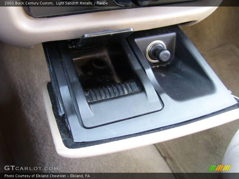Light Sandrift Metallic / Taupe 2001 Buick Century Custom