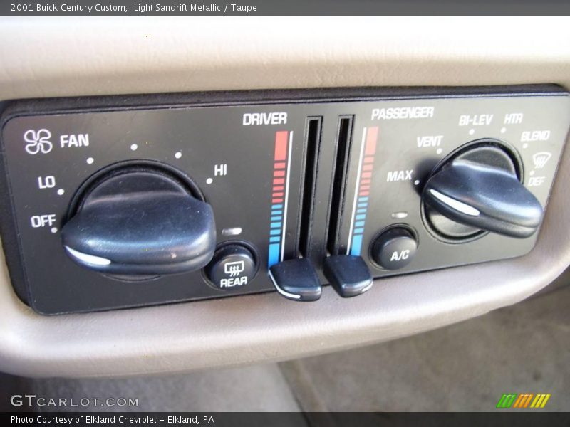 Light Sandrift Metallic / Taupe 2001 Buick Century Custom