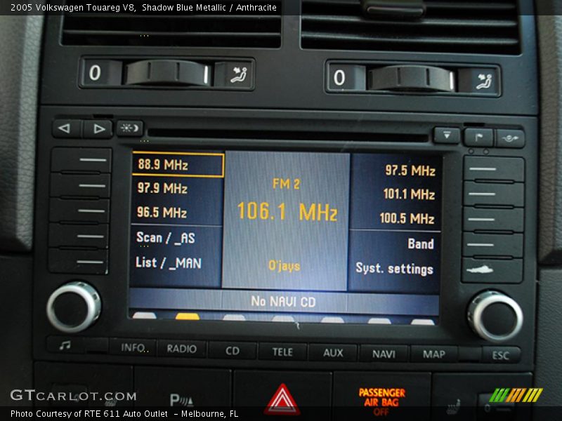 Shadow Blue Metallic / Anthracite 2005 Volkswagen Touareg V8