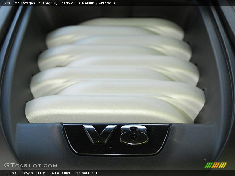 Shadow Blue Metallic / Anthracite 2005 Volkswagen Touareg V8