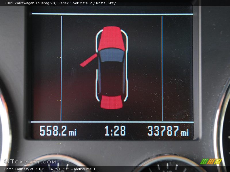 Reflex Silver Metallic / Kristal Grey 2005 Volkswagen Touareg V8