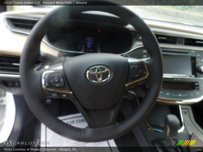 Blizzard White Pearl / Almond 2018 Toyota Avalon XLE