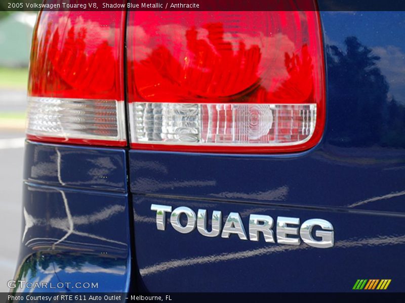 Shadow Blue Metallic / Anthracite 2005 Volkswagen Touareg V8