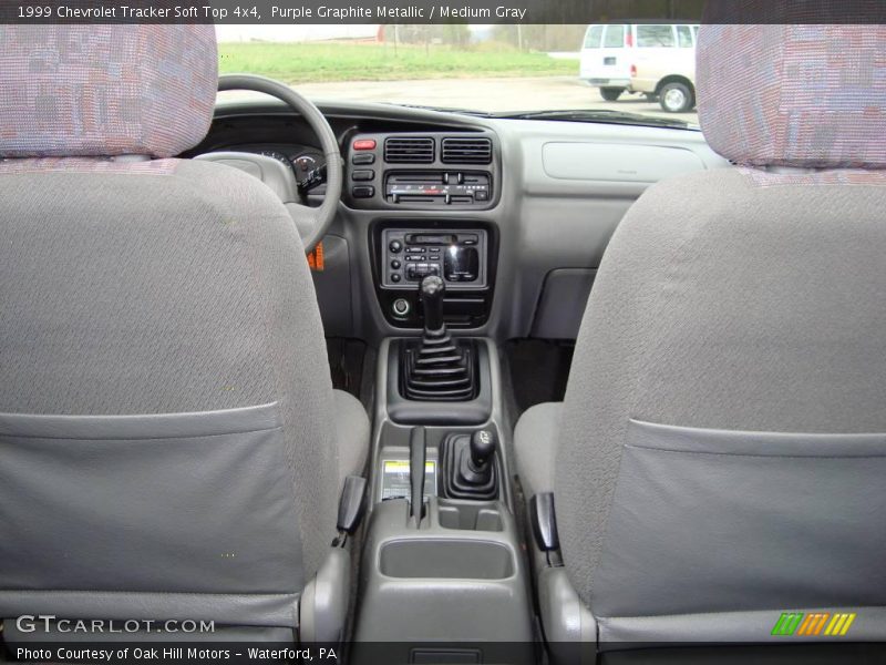 Purple Graphite Metallic / Medium Gray 1999 Chevrolet Tracker Soft Top 4x4