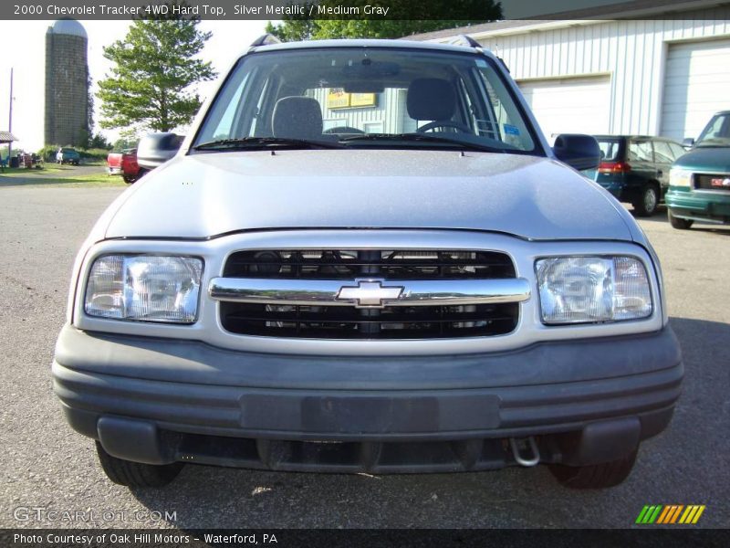 Silver Metallic / Medium Gray 2000 Chevrolet Tracker 4WD Hard Top