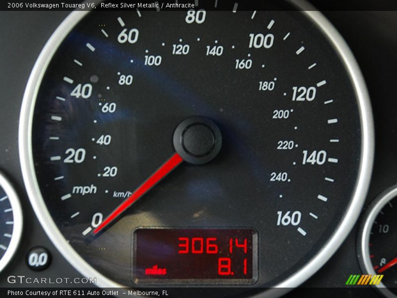 Reflex Silver Metallic / Anthracite 2006 Volkswagen Touareg V6