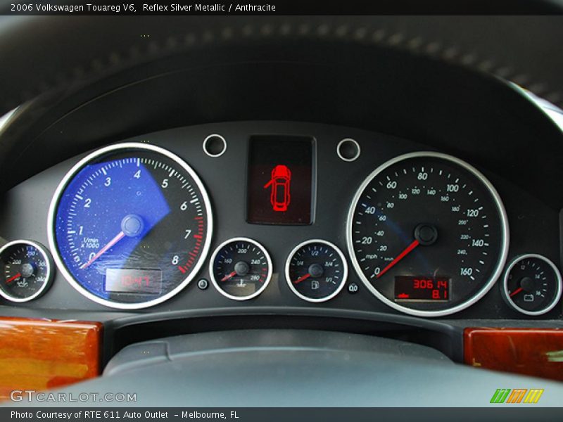 Reflex Silver Metallic / Anthracite 2006 Volkswagen Touareg V6
